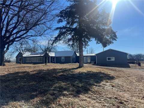 4473 SW County Road 1238 Road, Butler, MO 64730