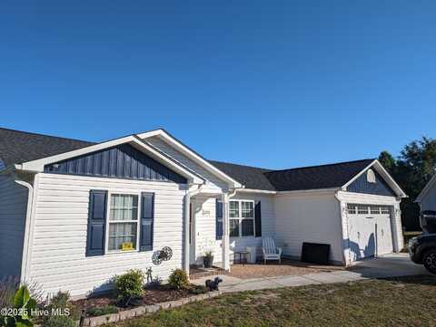 200 Michel Court, Hubert, NC 28539