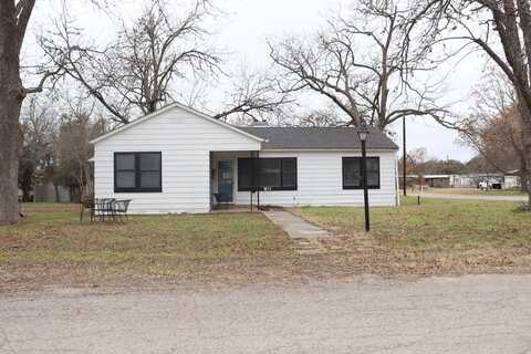 467 Oak Street, Utopia, TX 78884