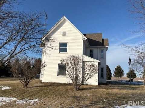 7911 W 800 N Road, Earl Park, IN 47942