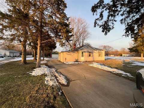 5267 Chain Of Rocks Road, Edwardsville, IL 62025