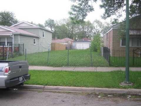 4525 S Lavergne Avenue, Chicago, IL 60638