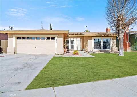 825 E Pondera Street, Lancaster, CA 93535