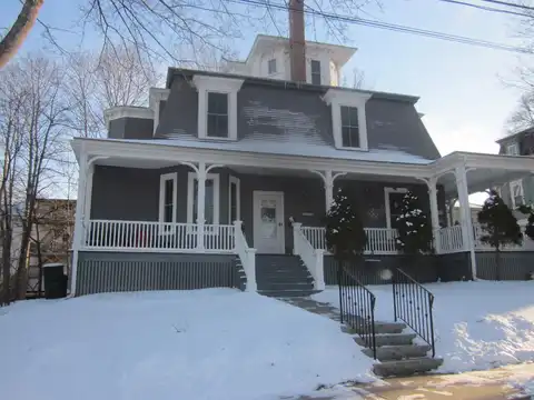 218 Rockland Street, Portsmouth, NH 03801