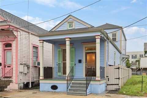 1038 BARTHOLOMEW Street, New Orleans, LA 70117