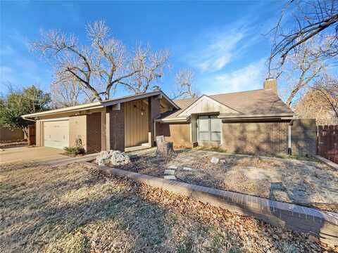 8901 N Kensington Road, Oklahoma City, OK 73132