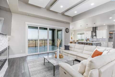 5285 S Kent St, Kennewick, WA 99337