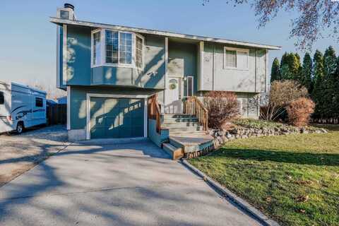 806 W 40th Pl, Kennewick, WA 99337