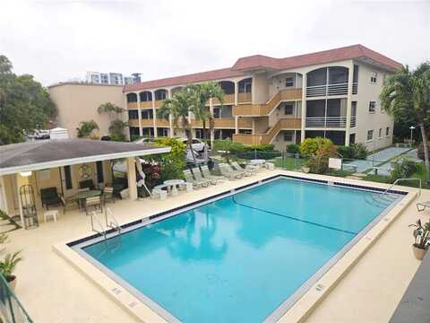 651 Pine Dr, Pompano Beach, FL 33060