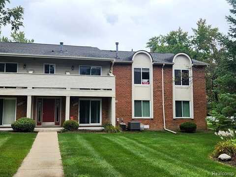 2005 E FRANKLIN Drive, Canton, MI 48187