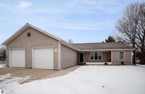 1002 Iberian Drive, Isabella, MI 48893