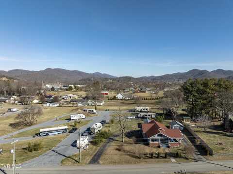 1452 Love Station Road, Erwin, TN 37650