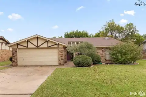 4502 TRAILWOOD DRIVE, Wichita Falls, TX 76310