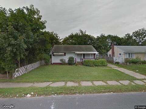 Floral Drive, Amityville, NY 11701