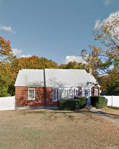 Roosevelt, ROCKY POINT, NY 11778