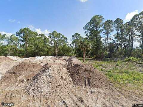 Bagget Street E, LEHIGH ACRES, FL 33936