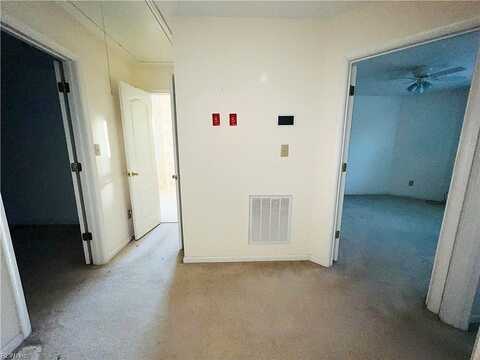 Shoal Creek, CHESAPEAKE, VA 23320