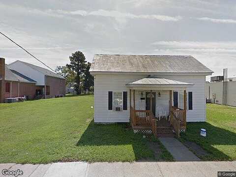 Beech St, Suffolk, VA 23435