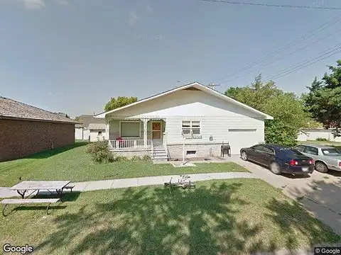 Gilmore Avenue, Gibbon, NE 68840