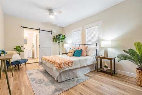 North Bay, TAMPA, FL 33603