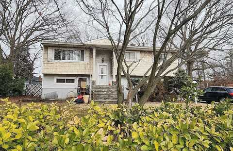 Candlewood, BRENTWOOD, NY 11717