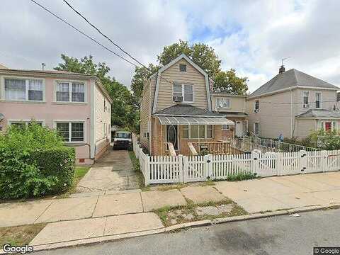 142Nd Place, Jamaica, NY 11436