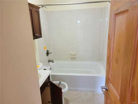 Stockton, SYRACUSE, NY 13219