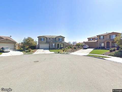 Pinon, YUCAIPA, CA 92399