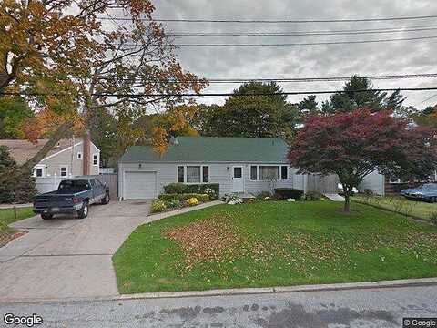 Glenwood, HUNTINGTON, NY 11743