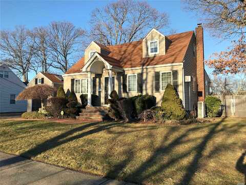 Hamilton, LINDENHURST, NY 11757