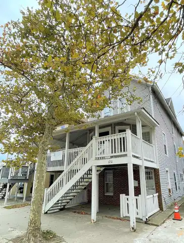 Glenwood, WILDWOOD, NJ 08260