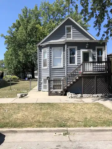 Grove, BERWYN, IL 60402