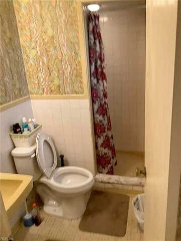 Eva, CHESAPEAKE, VA 23320