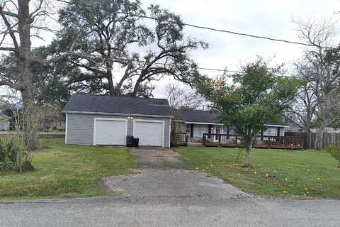 2Nd, CLUTE, TX 77531