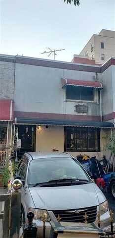 Intervale, BRONX, NY 10459