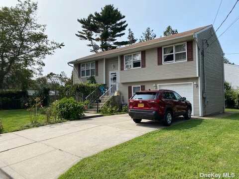 Bishop, WEST BABYLON, NY 11704