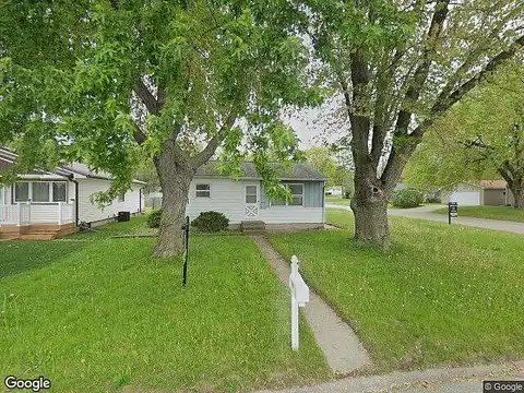 Longfellow, WATERLOO, IA 50703