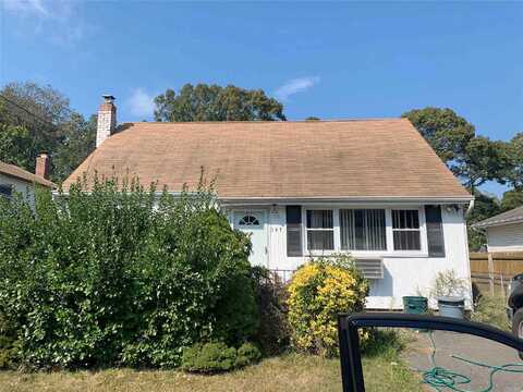 Parkview, SHIRLEY, NY 11967