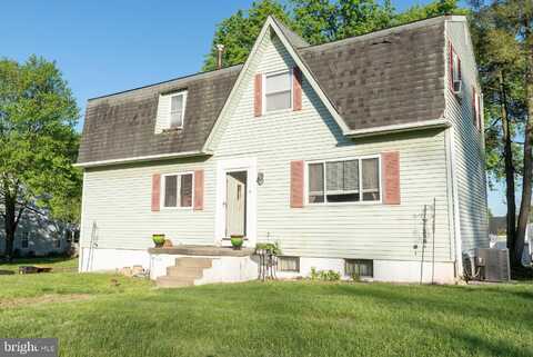 Village, LANSDALE, PA 19446