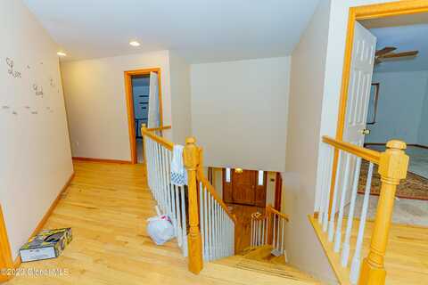 Sherwood, SARATOGA SPRINGS, NY 12866