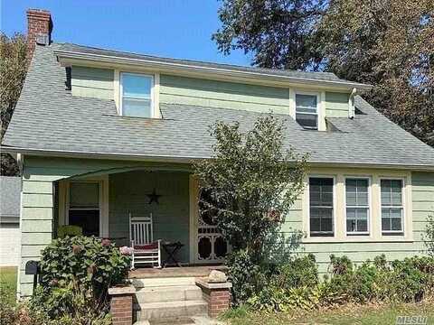 Terry, AMITYVILLE, NY 11701