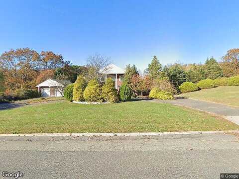 Victoria, MANORVILLE, NY 11949