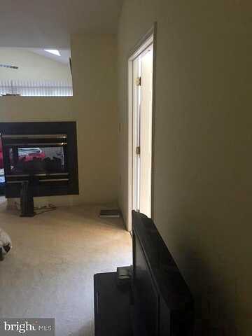 Woodshade, BOWIE, MD 20721