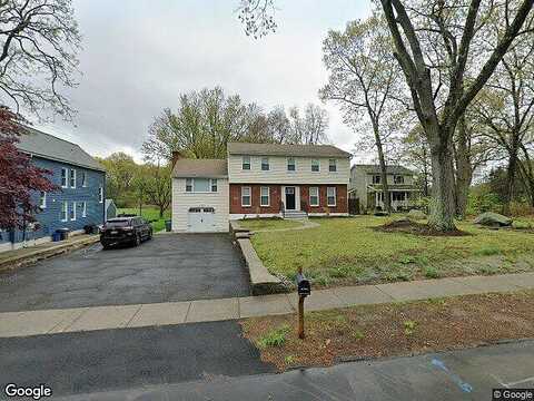 Huntington Road, Stratford, CT 06615