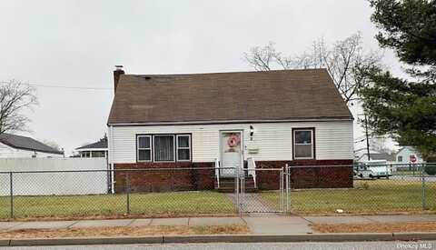 Dorothy, HICKSVILLE, NY 11801