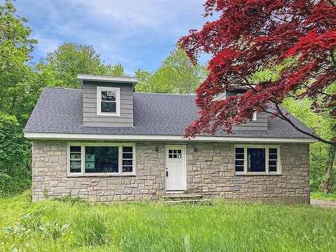 North, TRUMBULL, CT 06611