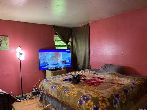 Park, AMITYVILLE, NY 11701
