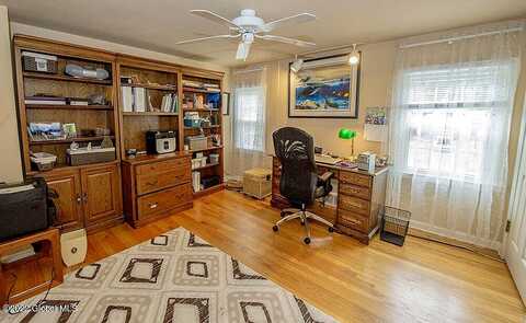 Albin, DELMAR, NY 12054