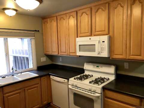 Golden Circle, ESCONDIDO, CA 92026