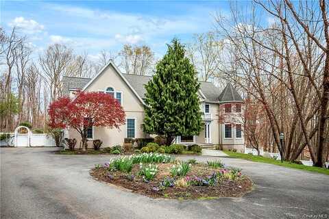Sunderland, KATONAH, NY 10536